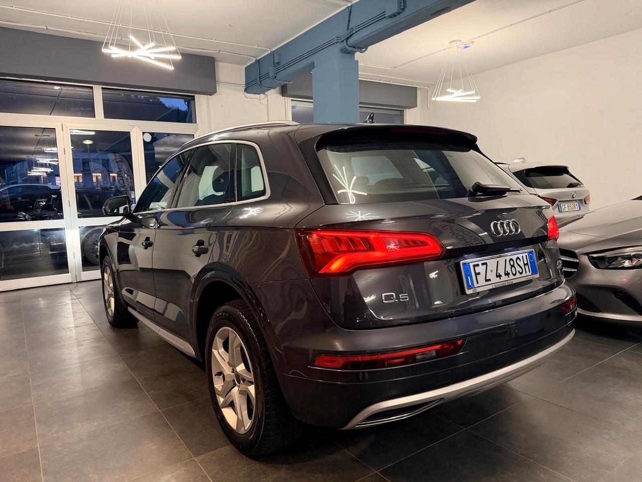 Audi Q5 45 TDI quattro S tronic Business Design 2019