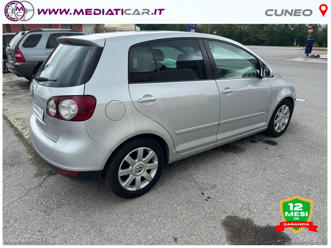 VOLKSWAGEN Golf Plus 1.6 16V FSI Sportline