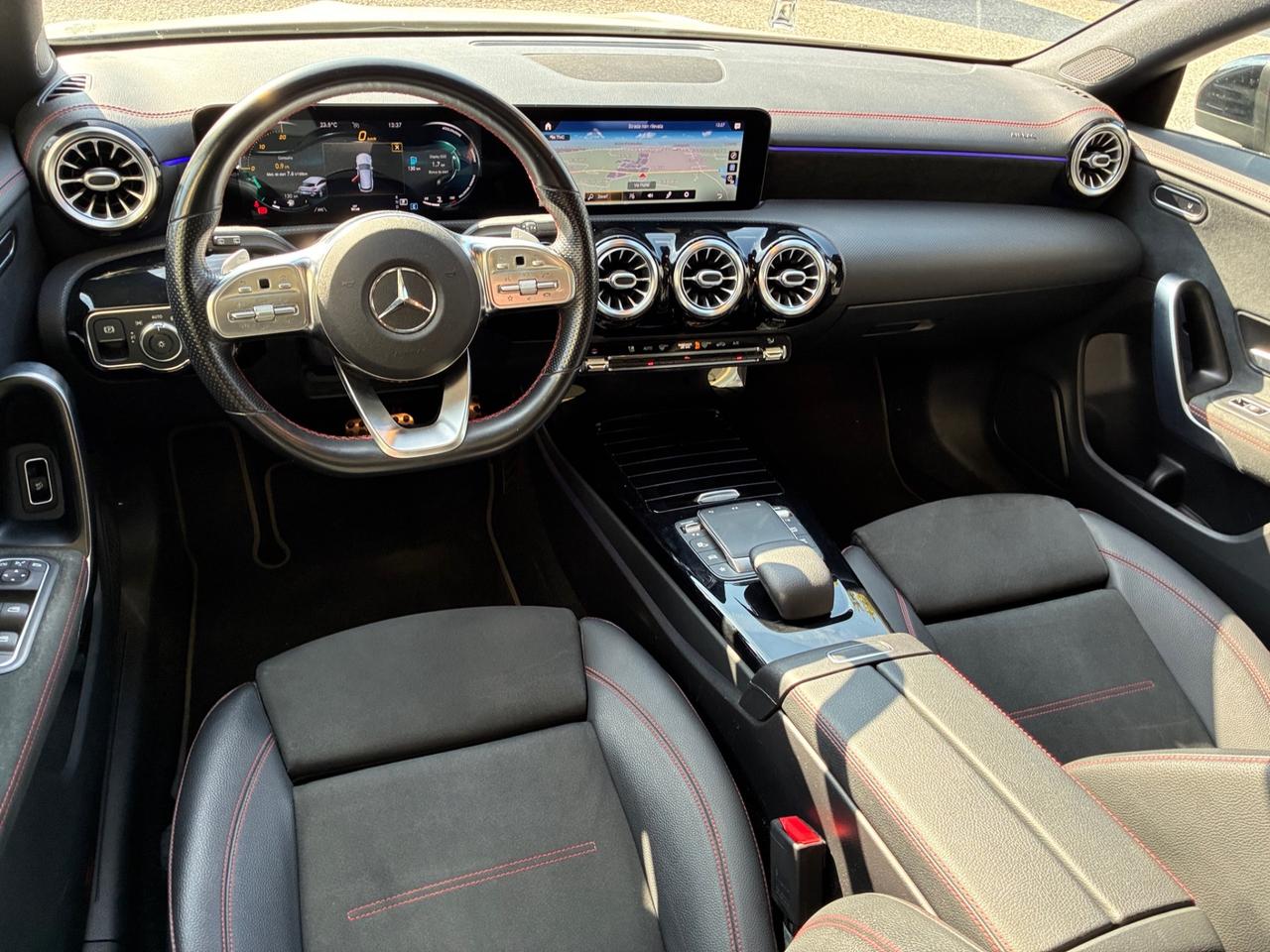 Mercedes CLA 220 d Shooting Brake Premium AMG