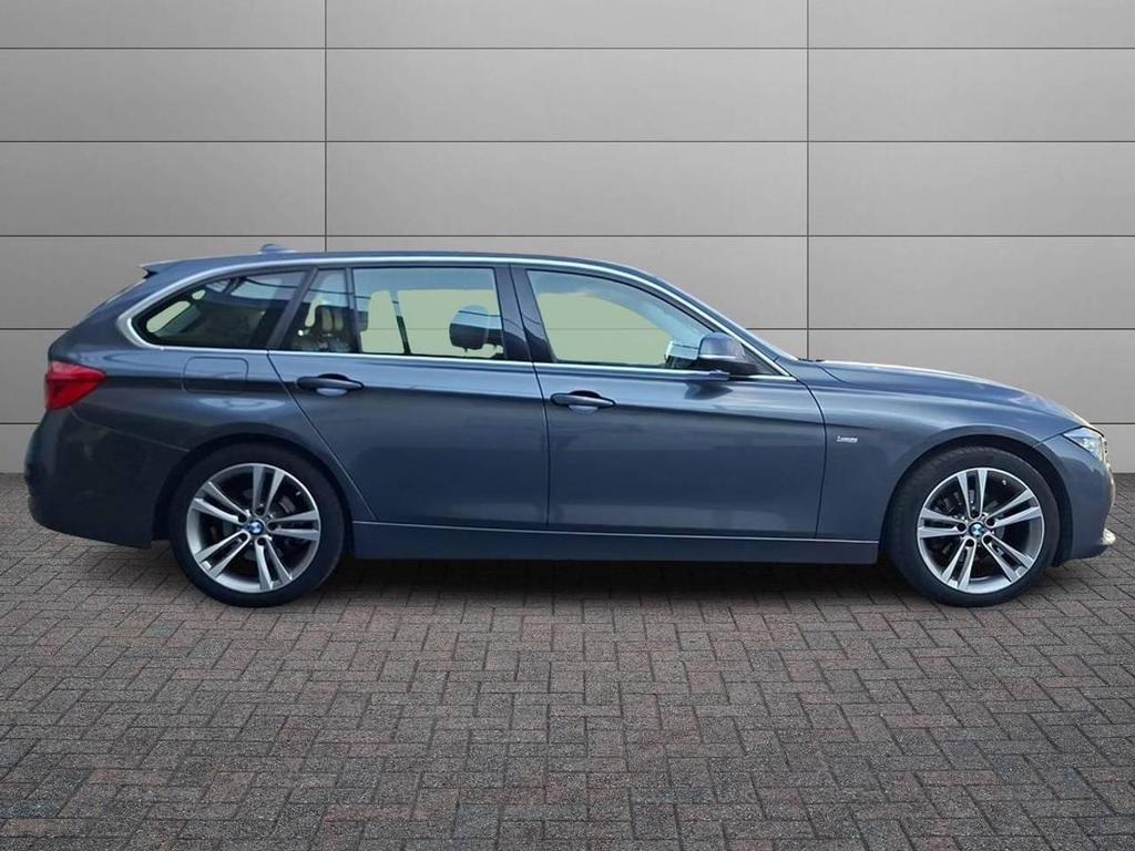 BMW Serie 3 Touring 318 d Luxury Steptronic