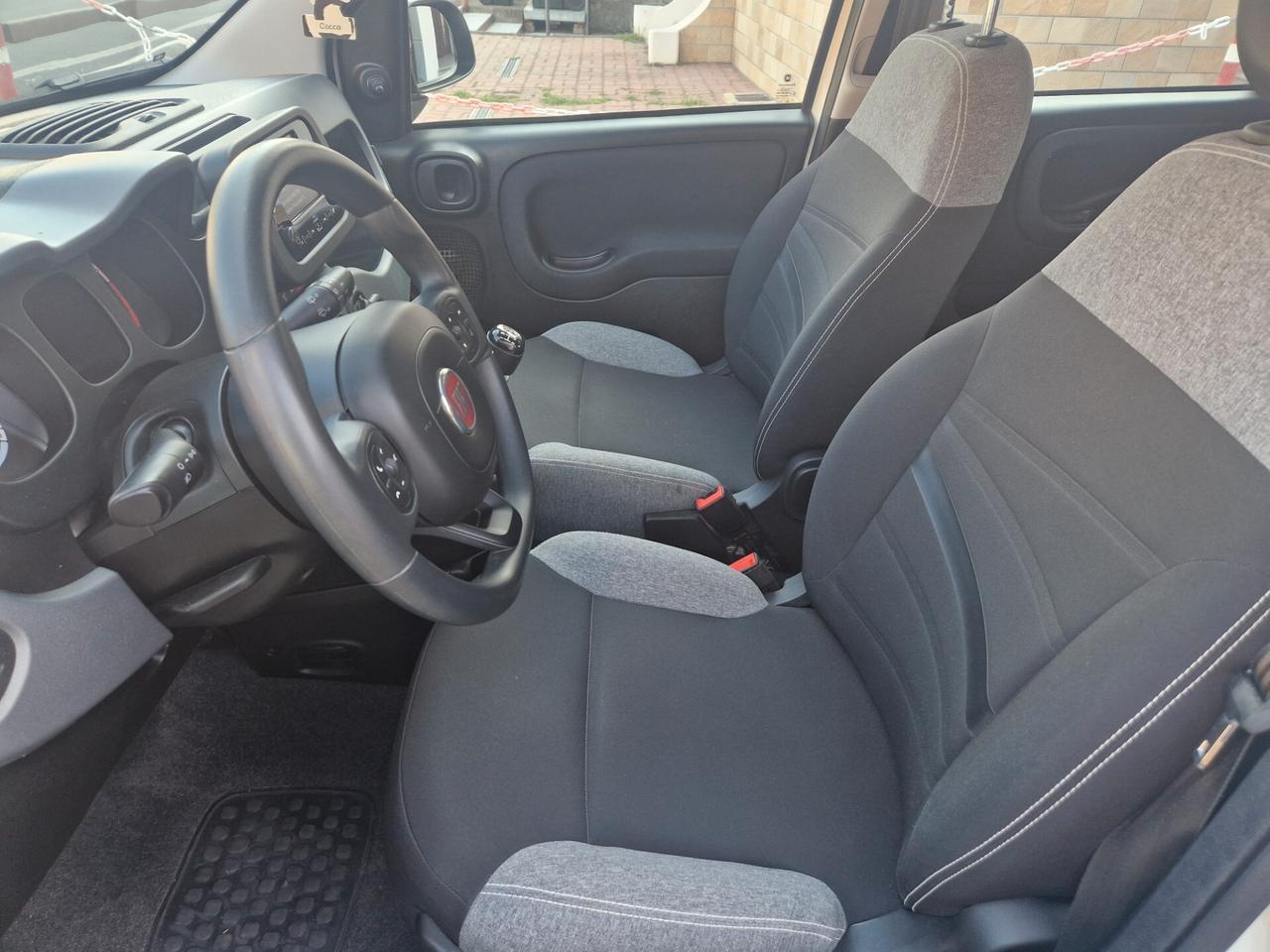 Fiat Panda 1.0 70CV "55.800 km" Bluetooth, Servosterzo, Clima