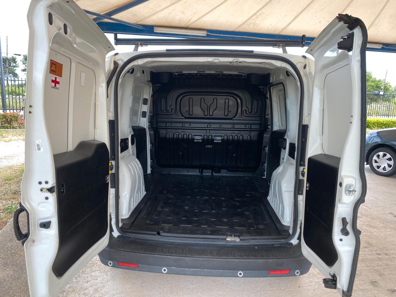 Fiat DOBLO CARGO MULTIJET 3 POSTI ---KM CERTIFICATI---