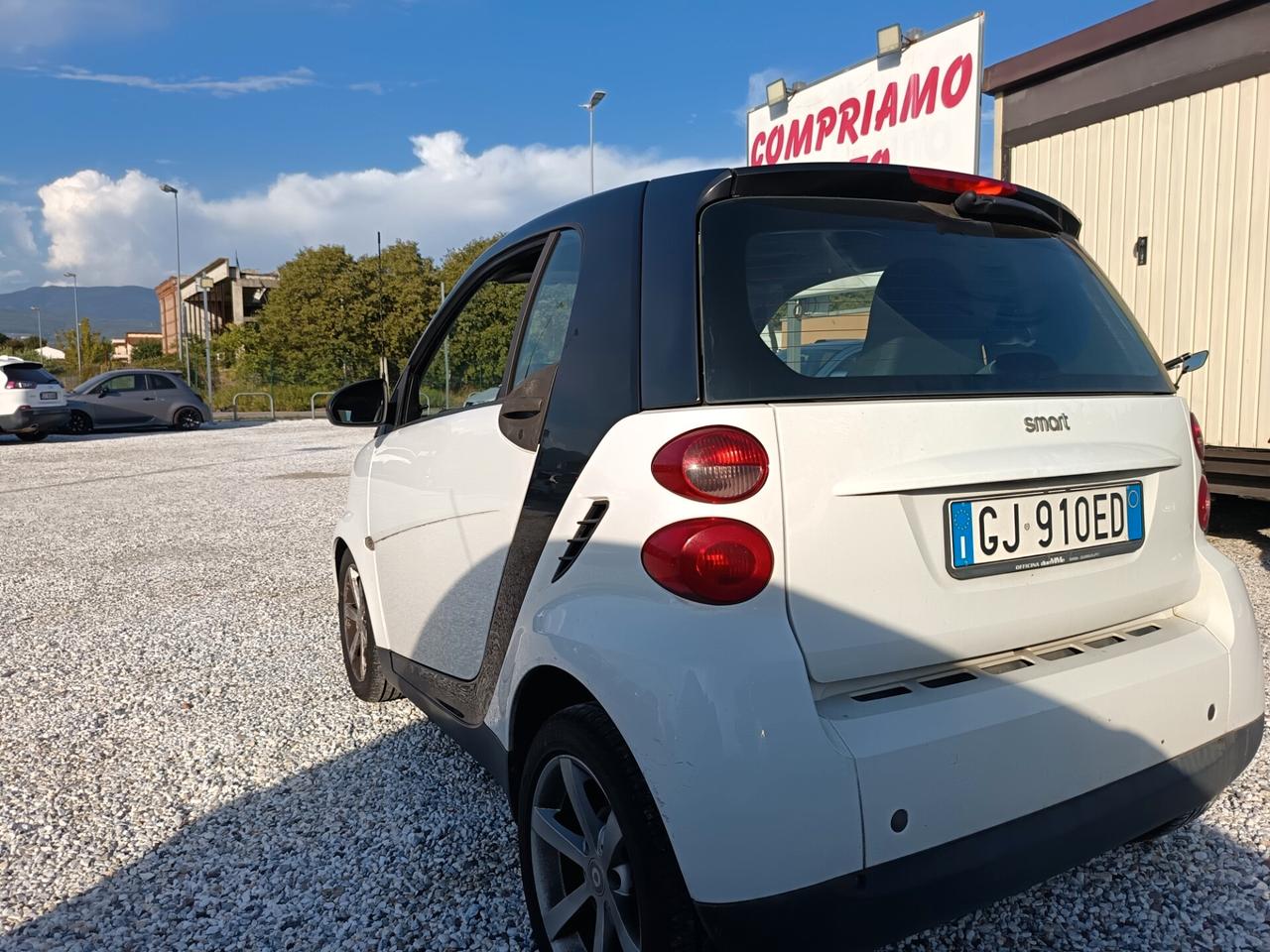 Smart ForTwo 1000 52 kW MHD coupé pure