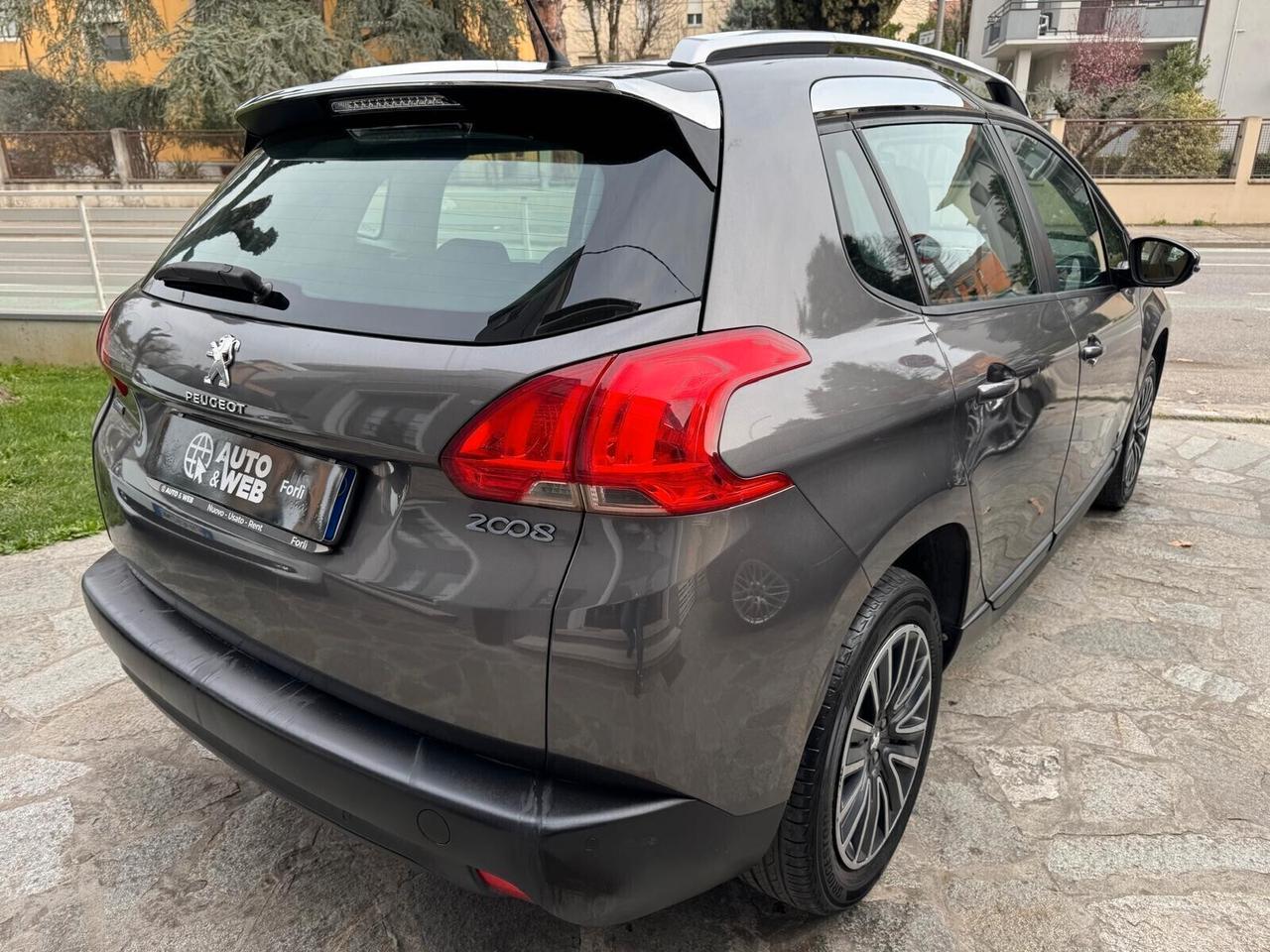 PEUGEOT 2008 PureTech 82 ALLURE GPL NEOPAT