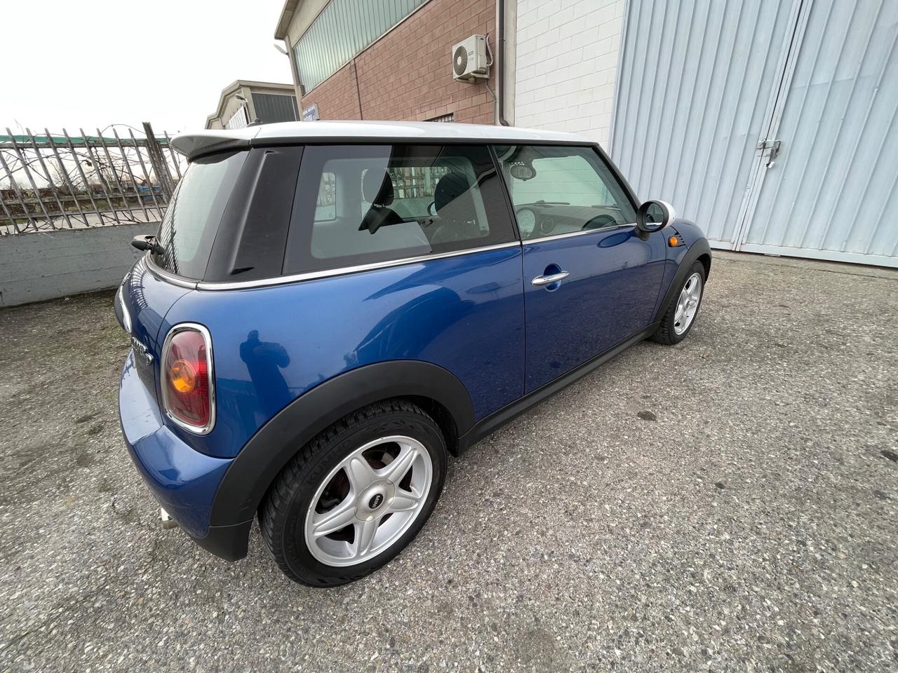 Mini 1.6 16V Cooper D