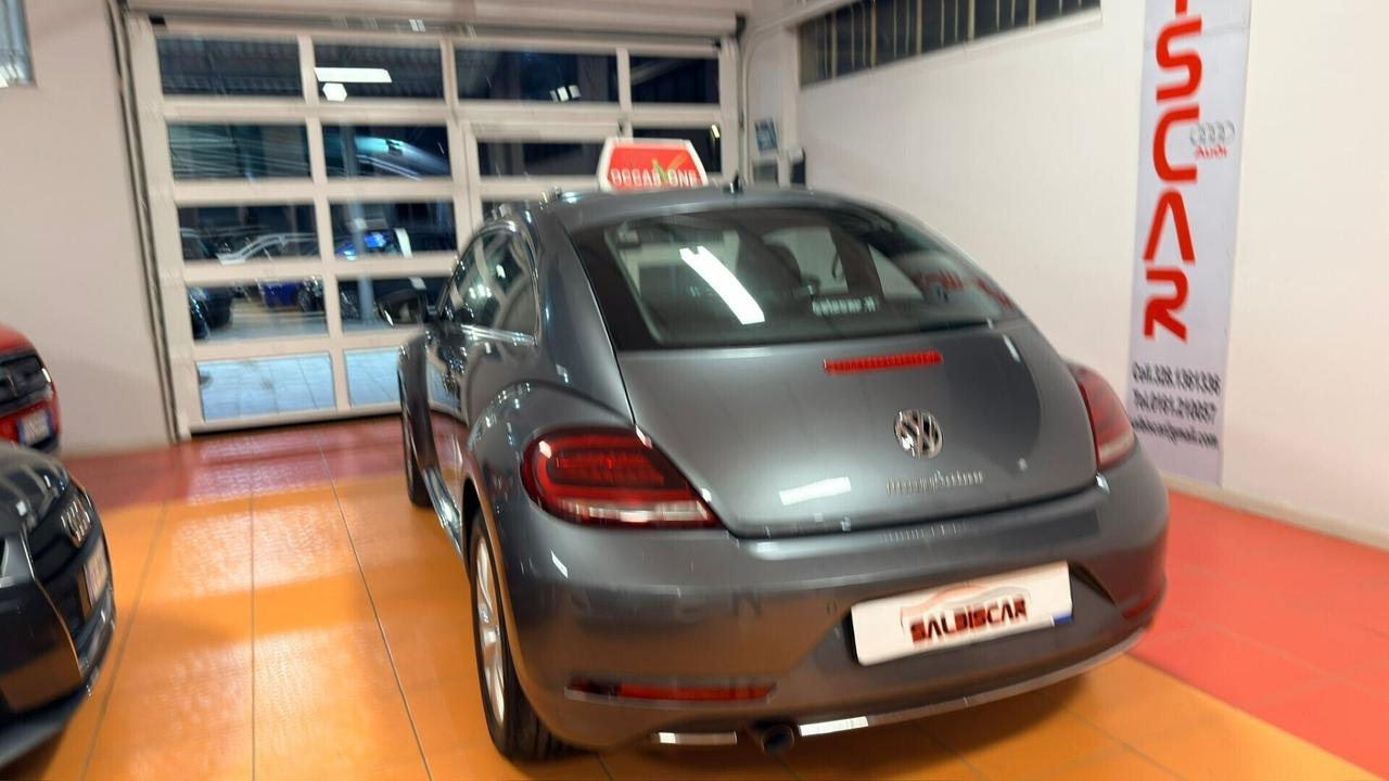 Volkswagen Maggiolino 2.0 TDI Design BlueMotion Te