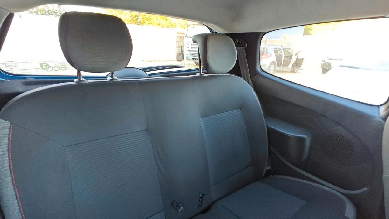 Renault Twingo 1.2 16V BVR Live