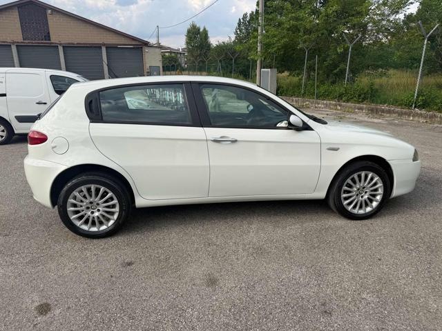 ALFA ROMEO 147 129,364km 1.9 JTD (120) 5p Progression Bellissima