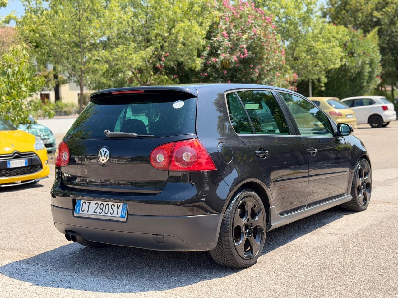 Volkswagen Golf GTI 2.0 16V FSI 4mot. 5p. Sportline