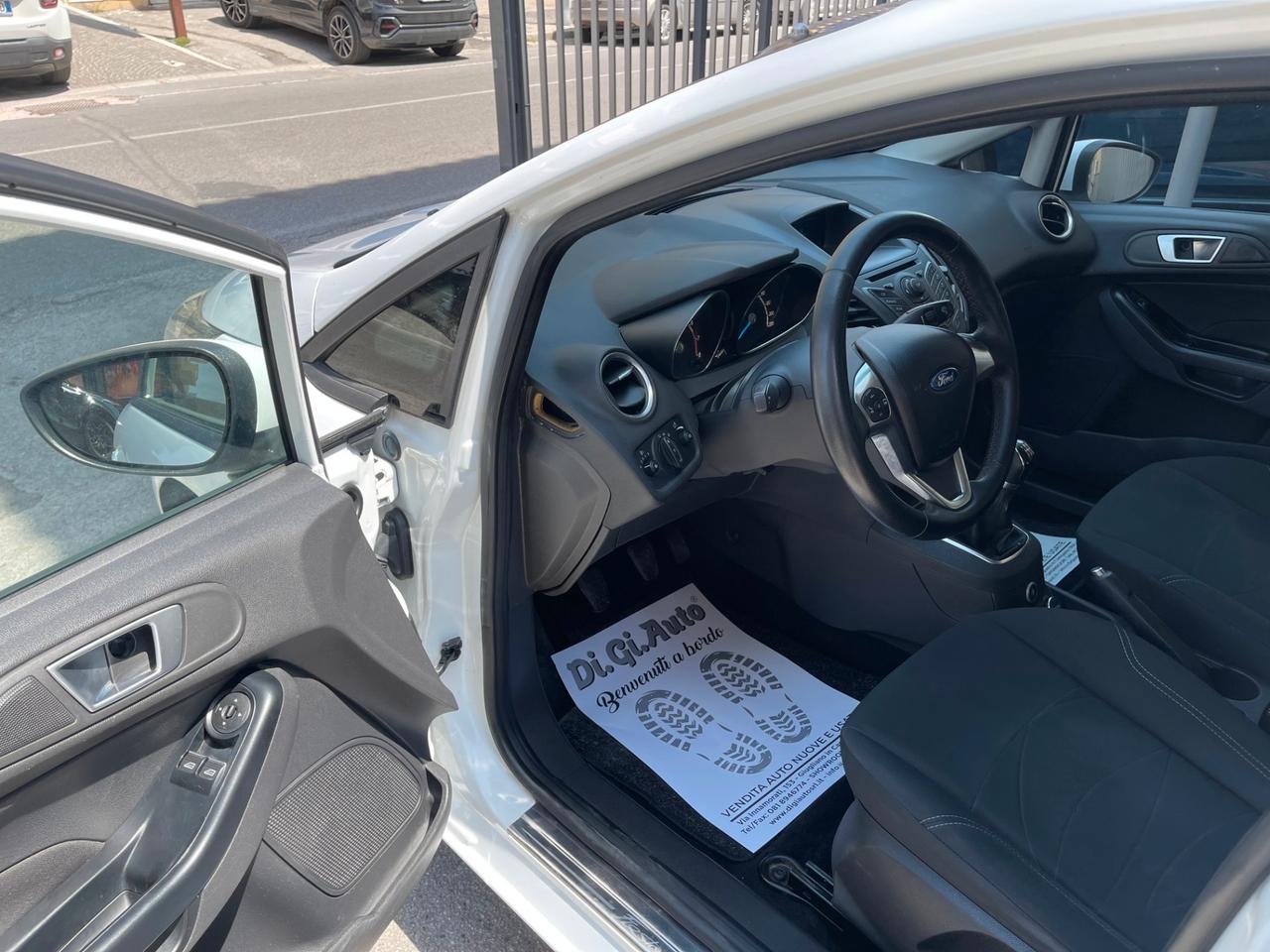 Ford Fiesta 1.4 5 porte GPL Business