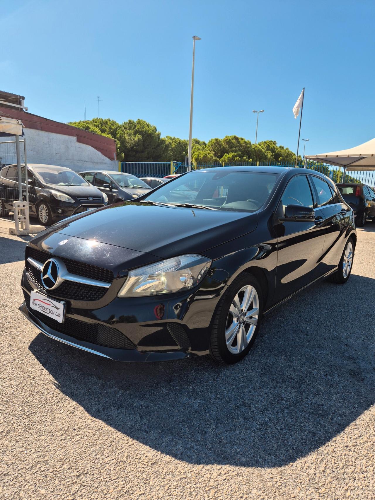 Mercedes-benz A 180 d Premium