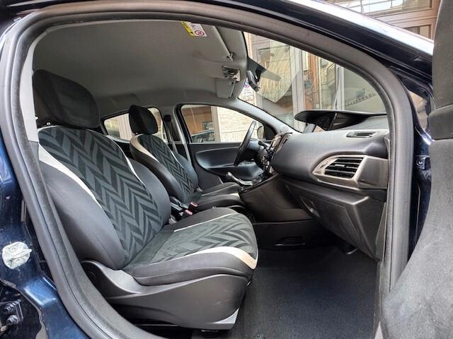 Lancia Ypsilon 1.3 MJT 95 CV Gold Euro 6