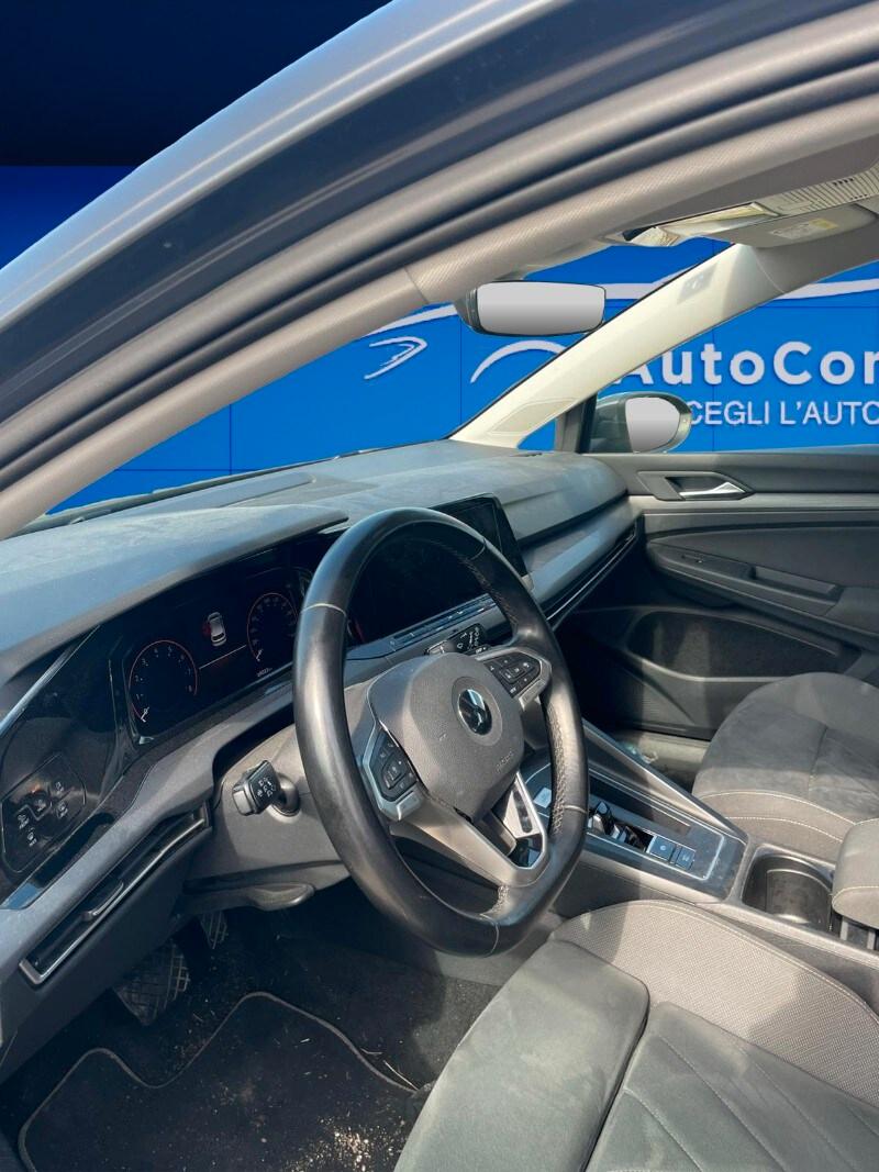 VOLKSWAGEN Golf 8ª serie Golf 1.5 eTSI 130 CV ...
