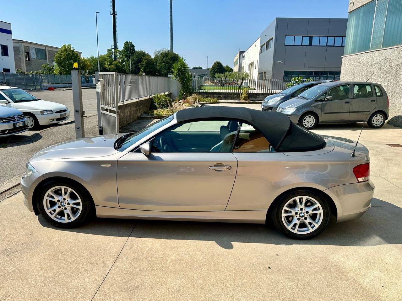 Bmw 118 118i Cabrio Attiva