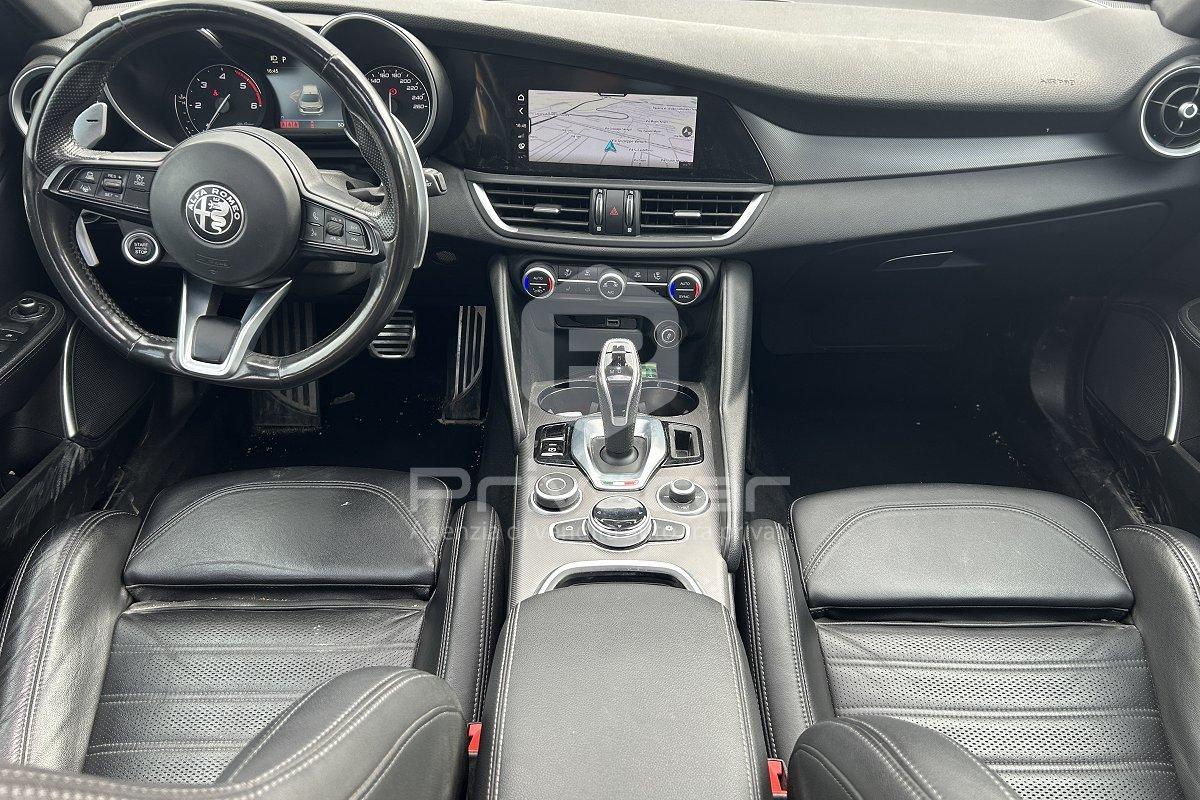ALFA ROMEO Giulia 2.2 Turbodiesel 210 CV AT8 AWD Q4 Veloce