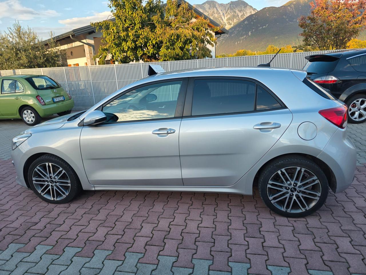 Kia Rio 1.4 CRDi 90CV garantita 12 mesi