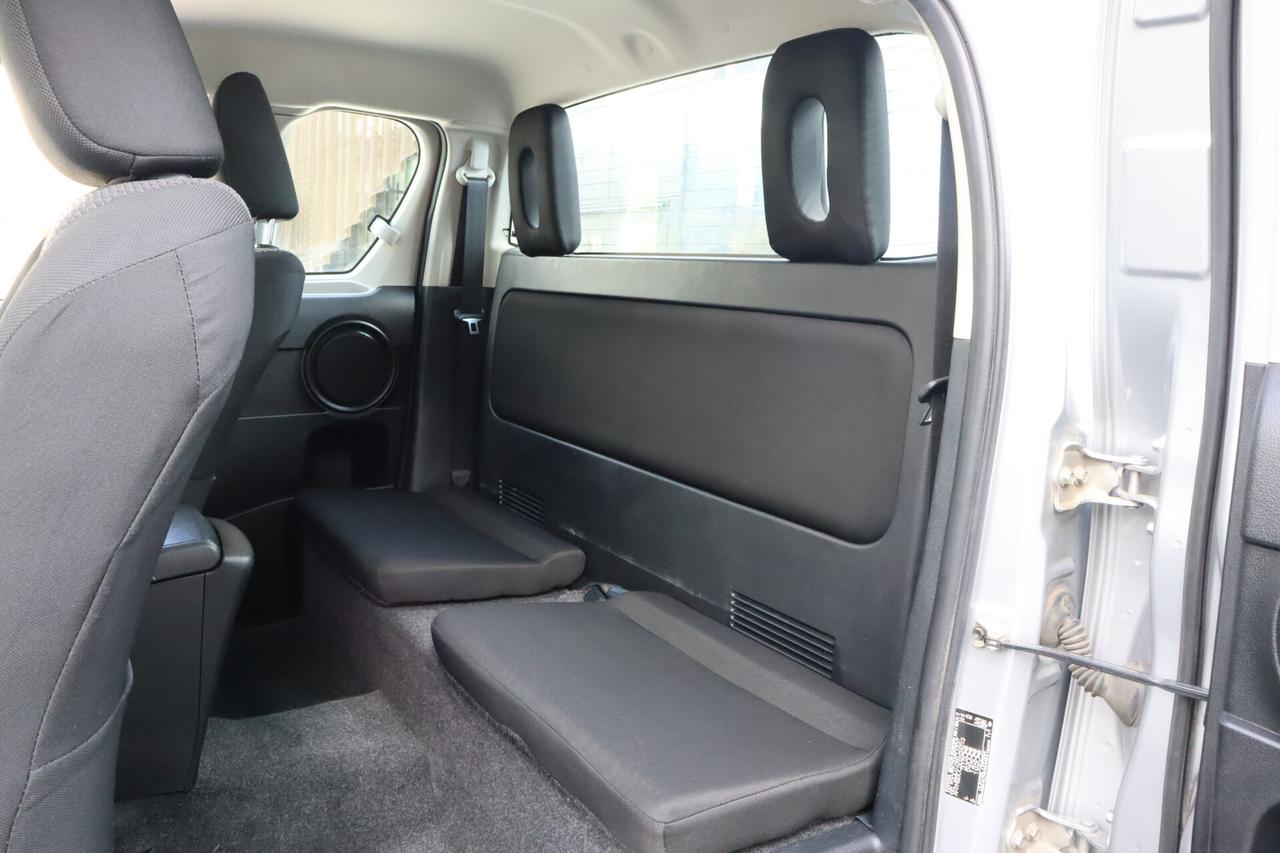 Toyota Hilux 2.4 EXTRA CAB 150CV