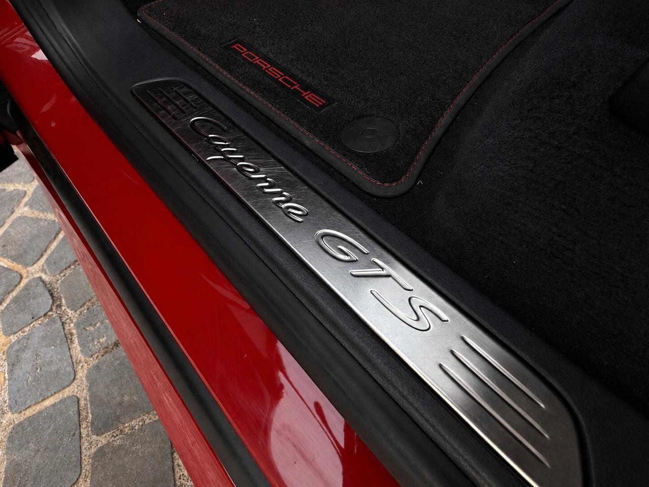 Porsche Cayenne 4.8 GTS