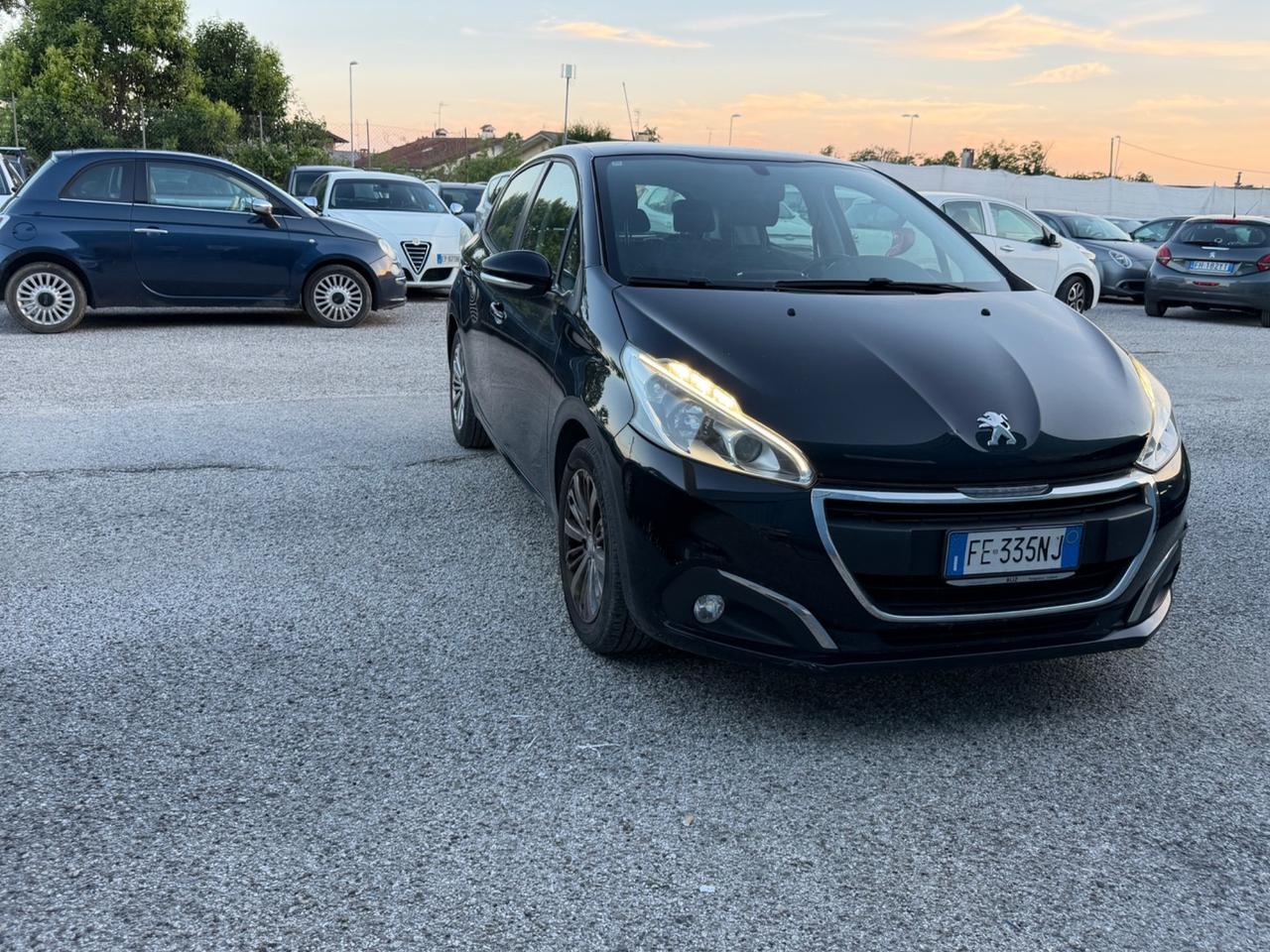 Peugeot 208 PureTech 82 5 porte Access
