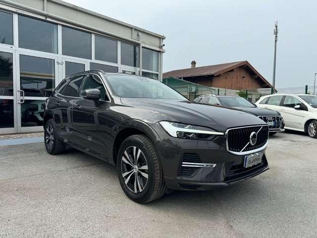 Volvo XC60 B4 (d) AWD automatico N1