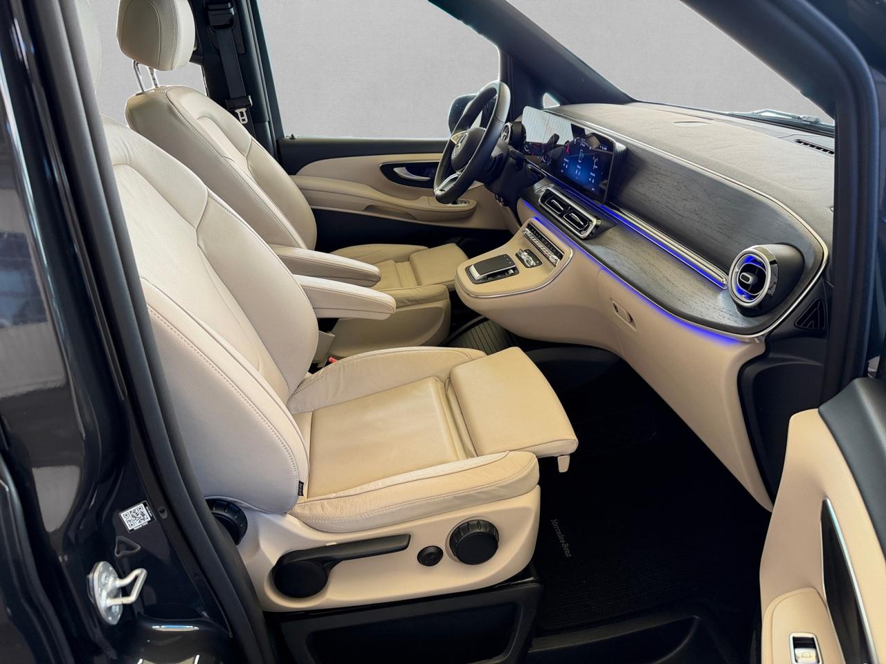 Mercedes V 250 D Avantgarde 9G-Tronic Plus Long "TETTO PANORAMA APRIBILE"