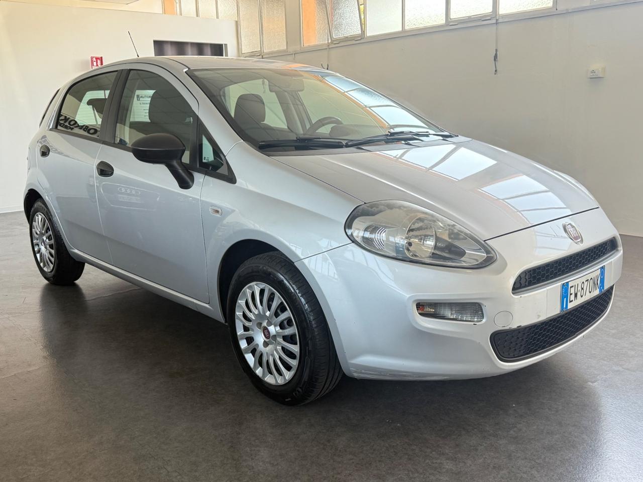 Fiat Punto 1.2 8V 5 porte Lounge ok neopatentati