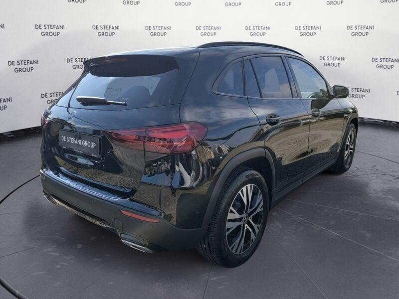 Mercedes-Benz GLA GLA 180 d Progressive Advanced