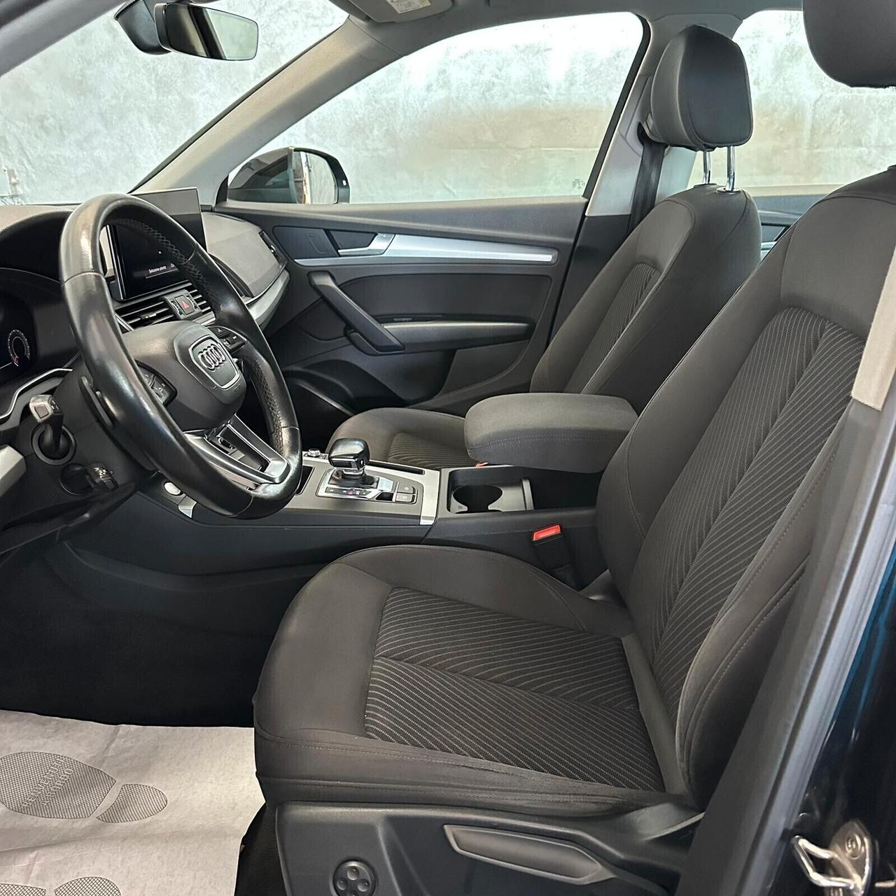 Audi Q5 30 TDI S tronic Business