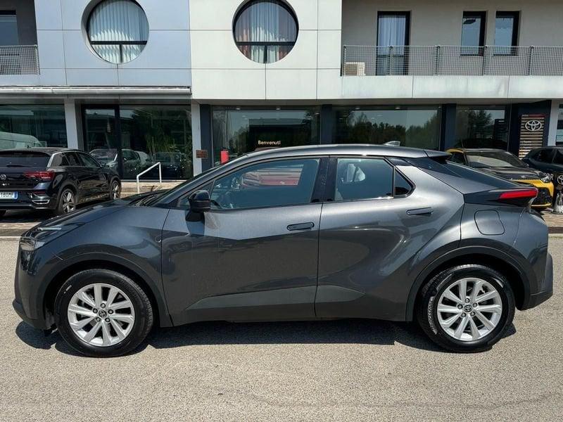 Toyota C-HR 2.0 PHEV E-CVT Active
