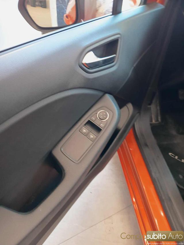 RENAULT Clio SCe 65 CV 5 porte Equilibre