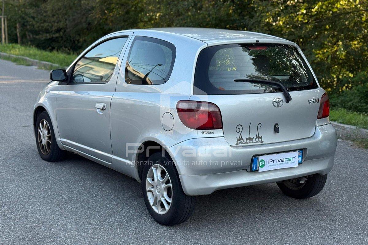 TOYOTA Yaris 1.0i 16V cat 3 porte