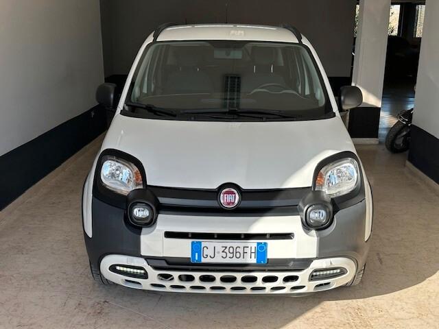 Fiat Panda 1.0 FireFly S&S Hybrid City Cross AZIENDALE