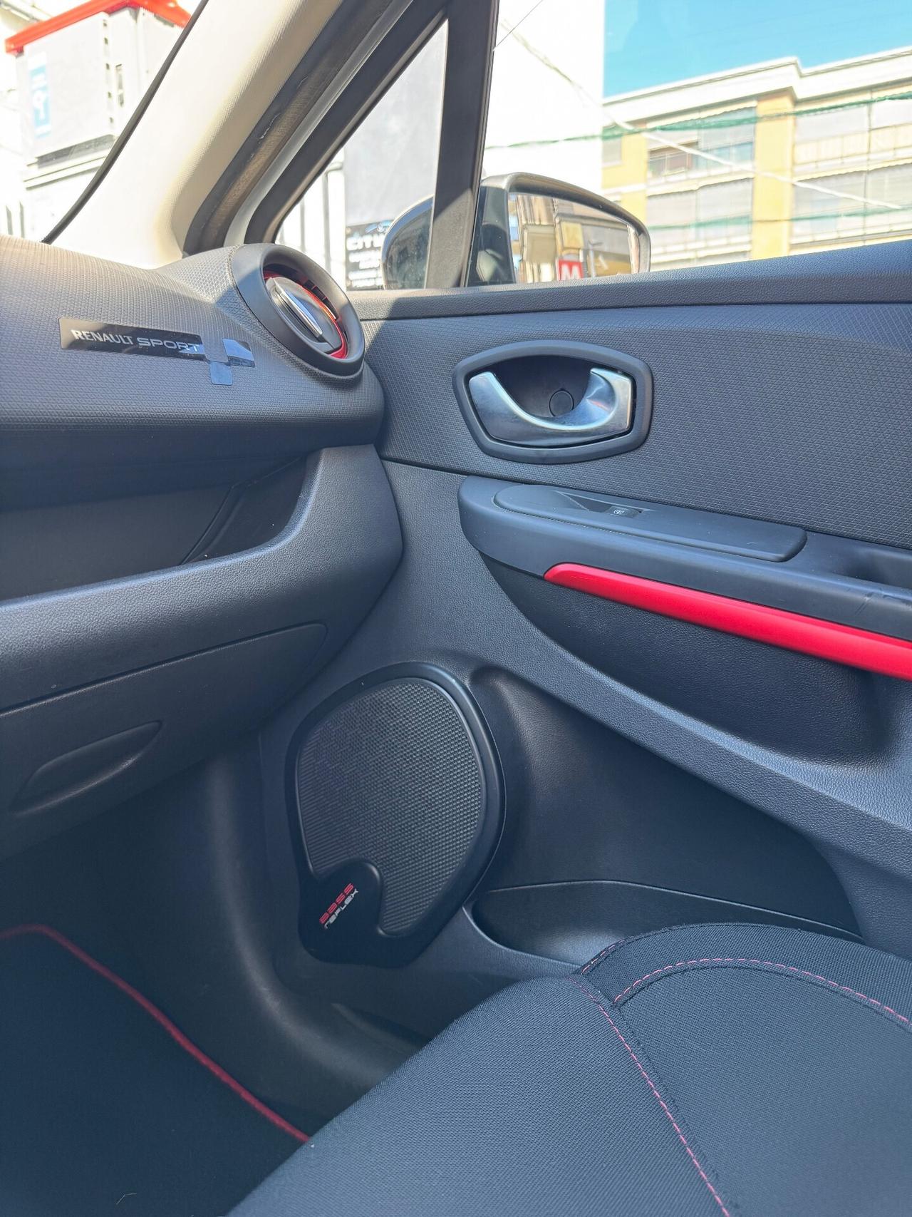 Renault Clio R.S. 1.6 200 cv Automatic