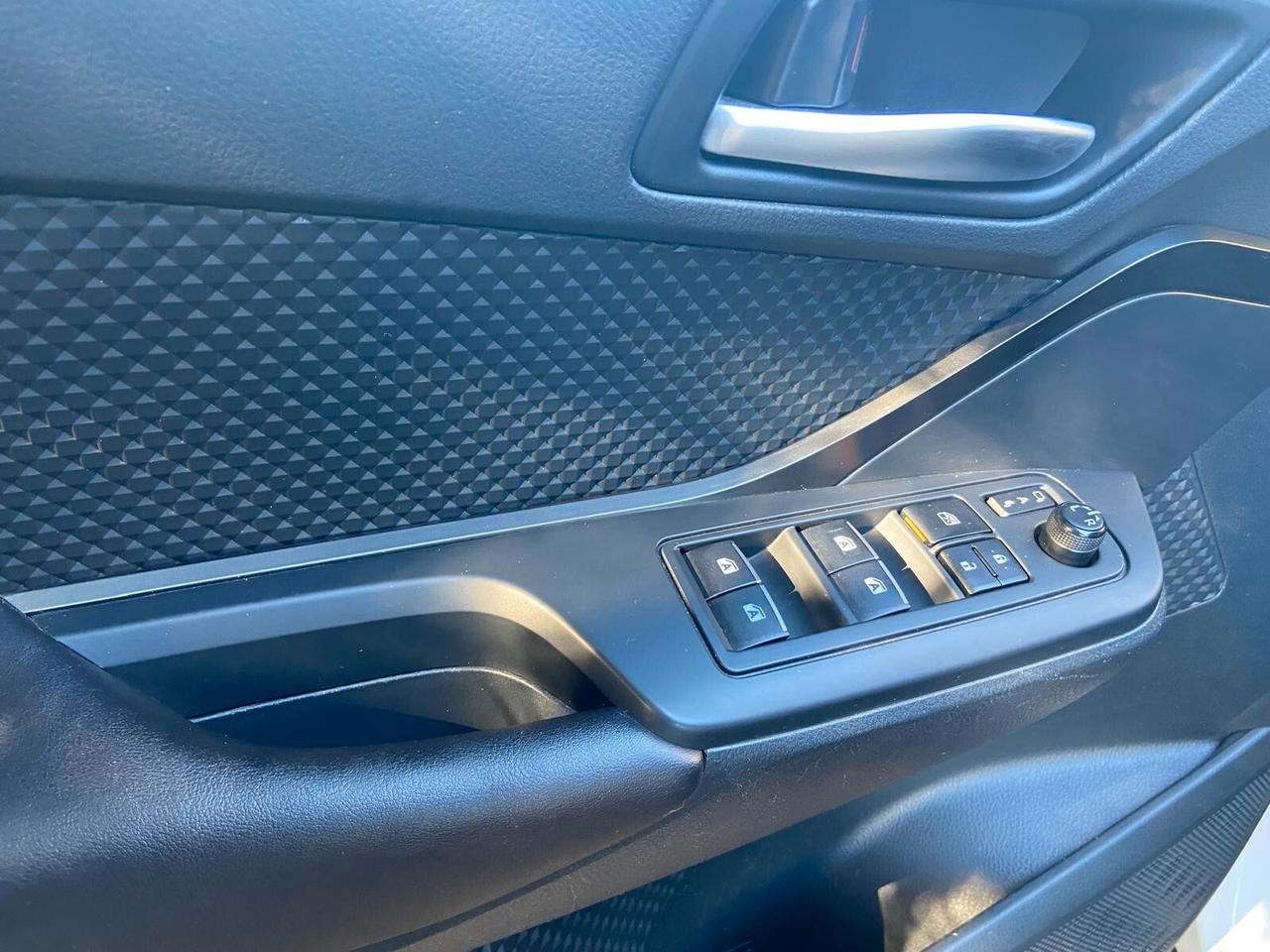 Toyota C-HR 1.8 Hybrid E-CVT Active