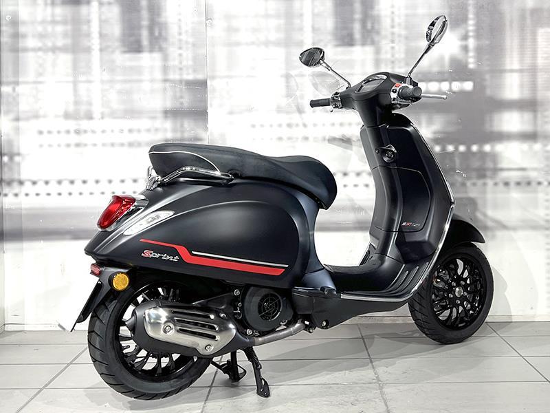 Piaggio Vespa Sprint 125 S ABS