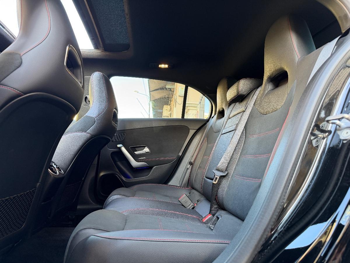 Mercedes Classe A 180d 116CV Premium AMG Night Edition