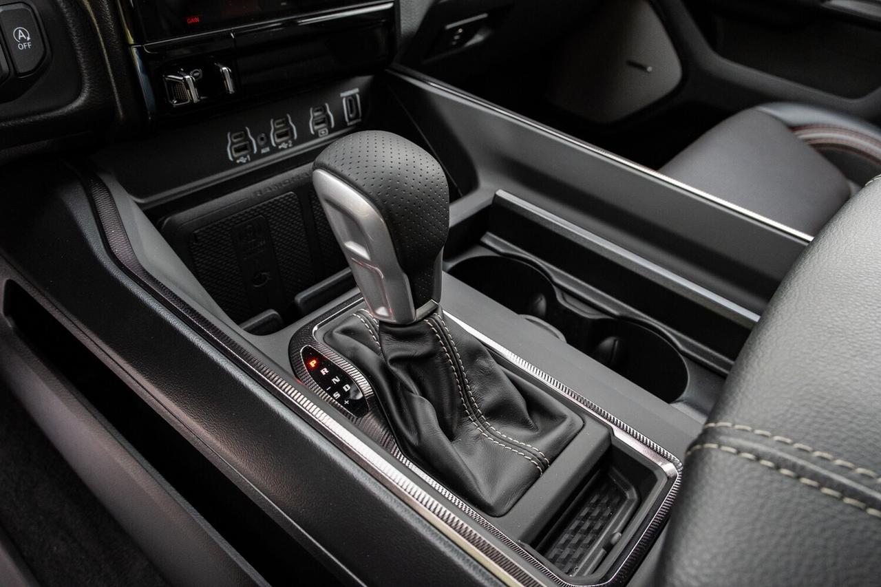 DODGE RAM 1500 REBEL "RHINO X" - CREW CAB 4x4 3.0L I-6 HURRICANE TWIN TURBO