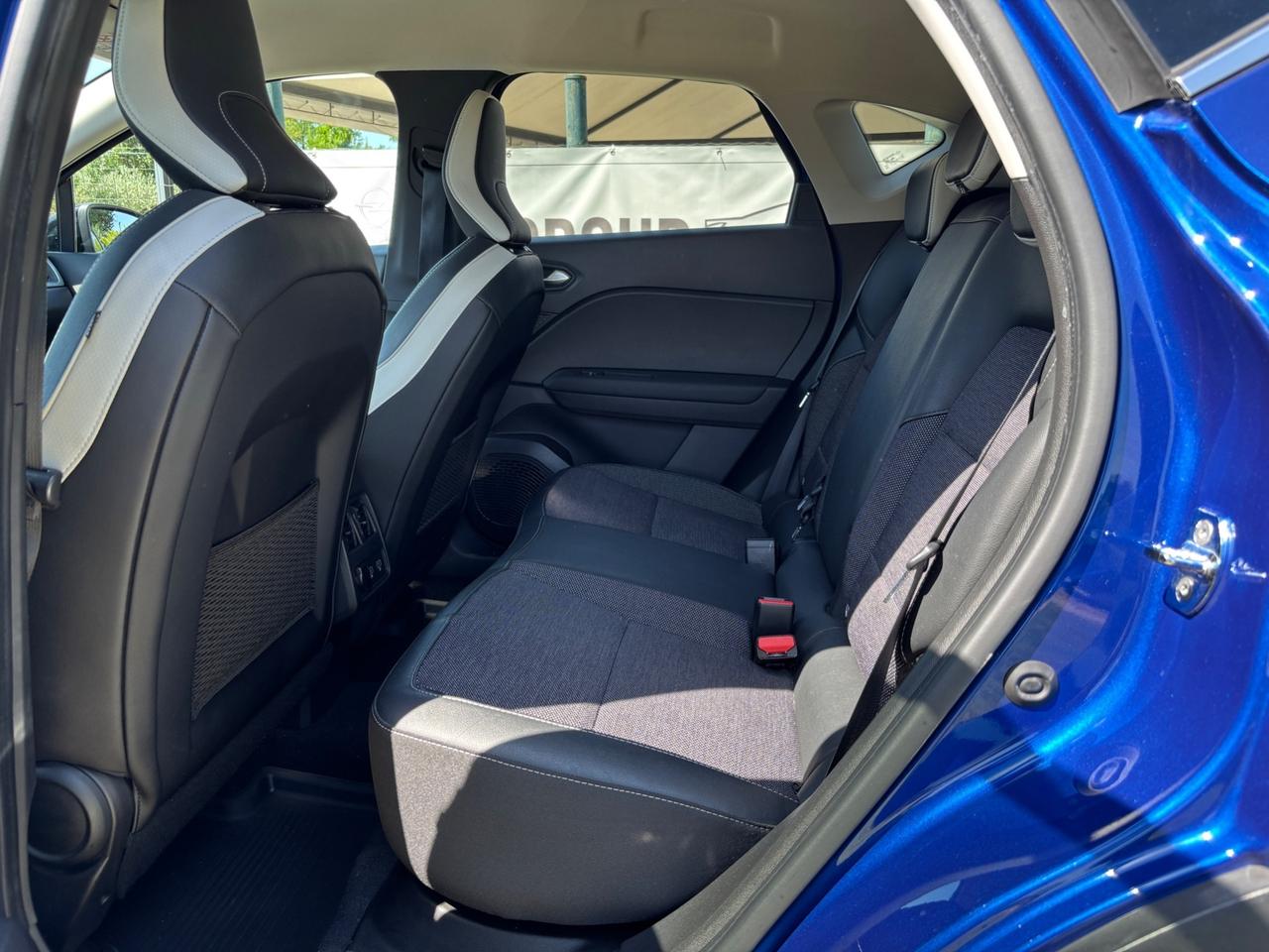 Renault Captur FullHybrid E-Tech 145CV Intens-2022