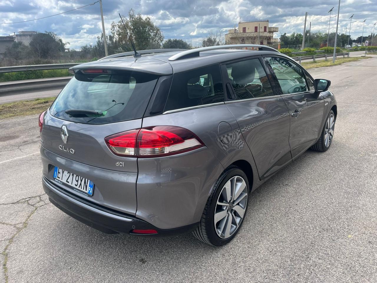 Renault Clio Sporter 1.5 dCi Costume National 2015