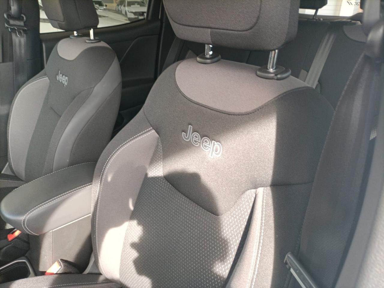 Jeep Renegade 1.5 Turbo T4 MHEV Limited