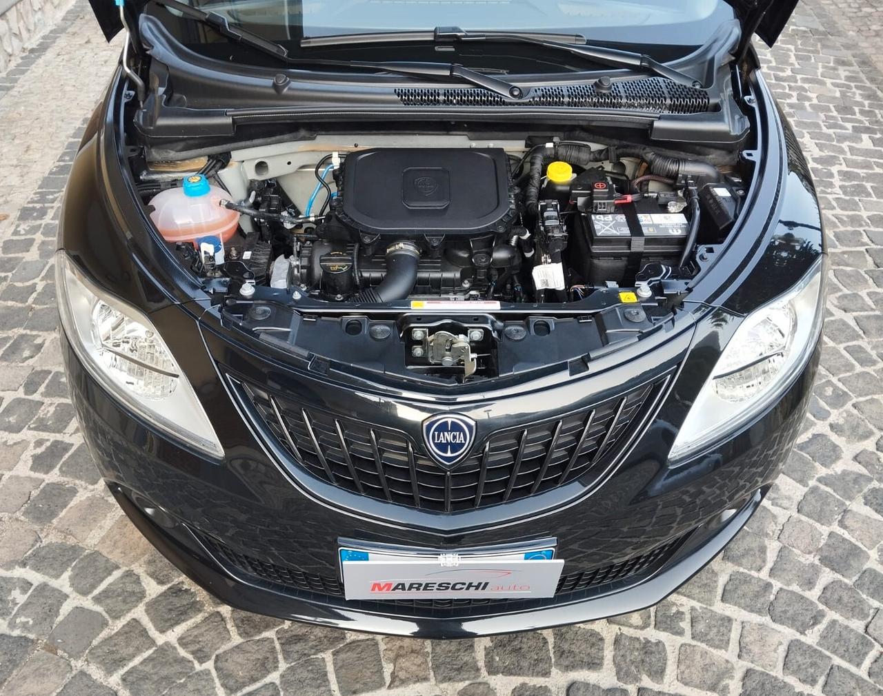 Lancia Ypsilon 1.0 FireFly 5 porte S&S Hybrid !!!