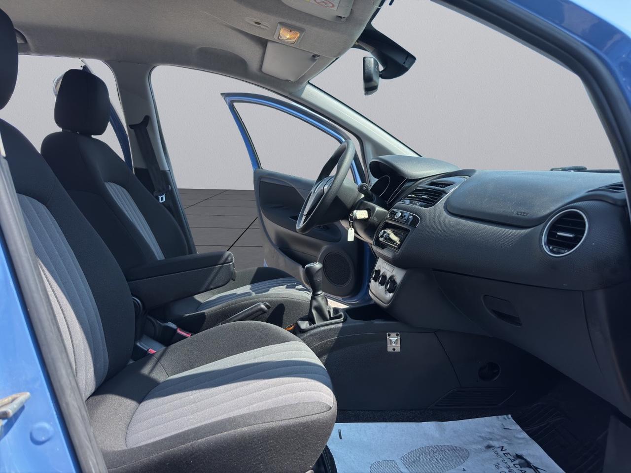 Fiat Punto 5 Porte 1.3 MJT 95 CV STREET-CRUISE-SENSORI-X NEOPATENTATI