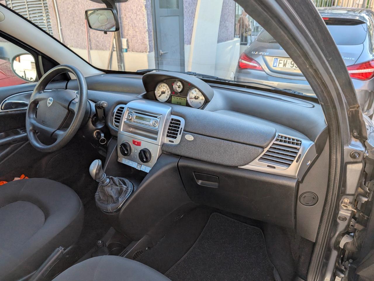Lancia Ypsilon 1.2 69 CV Unyca SOLO KM 103000 UNICO PROP.
