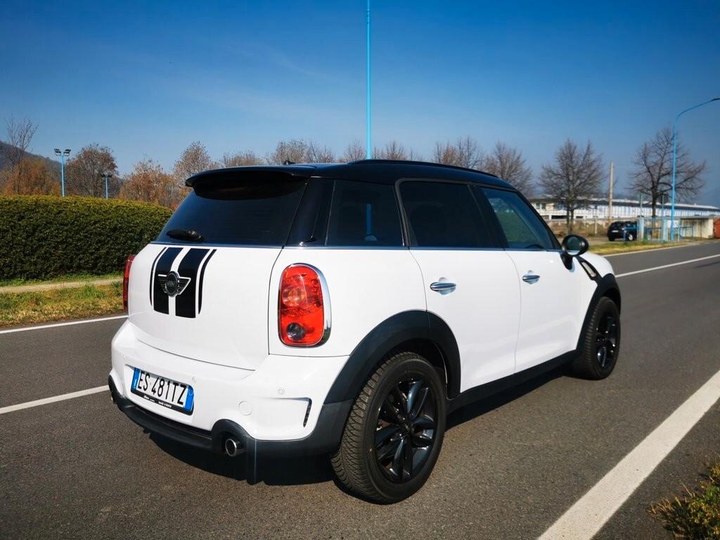 MINI COUNTRYMAN COOPER SD -143 CV