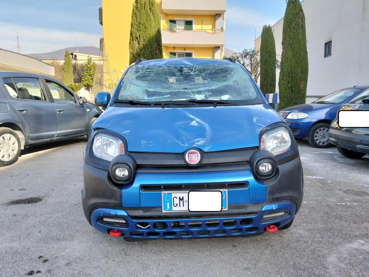 Fiat Panda 1.0 Hybrid City Cross 2023 Sinistrata