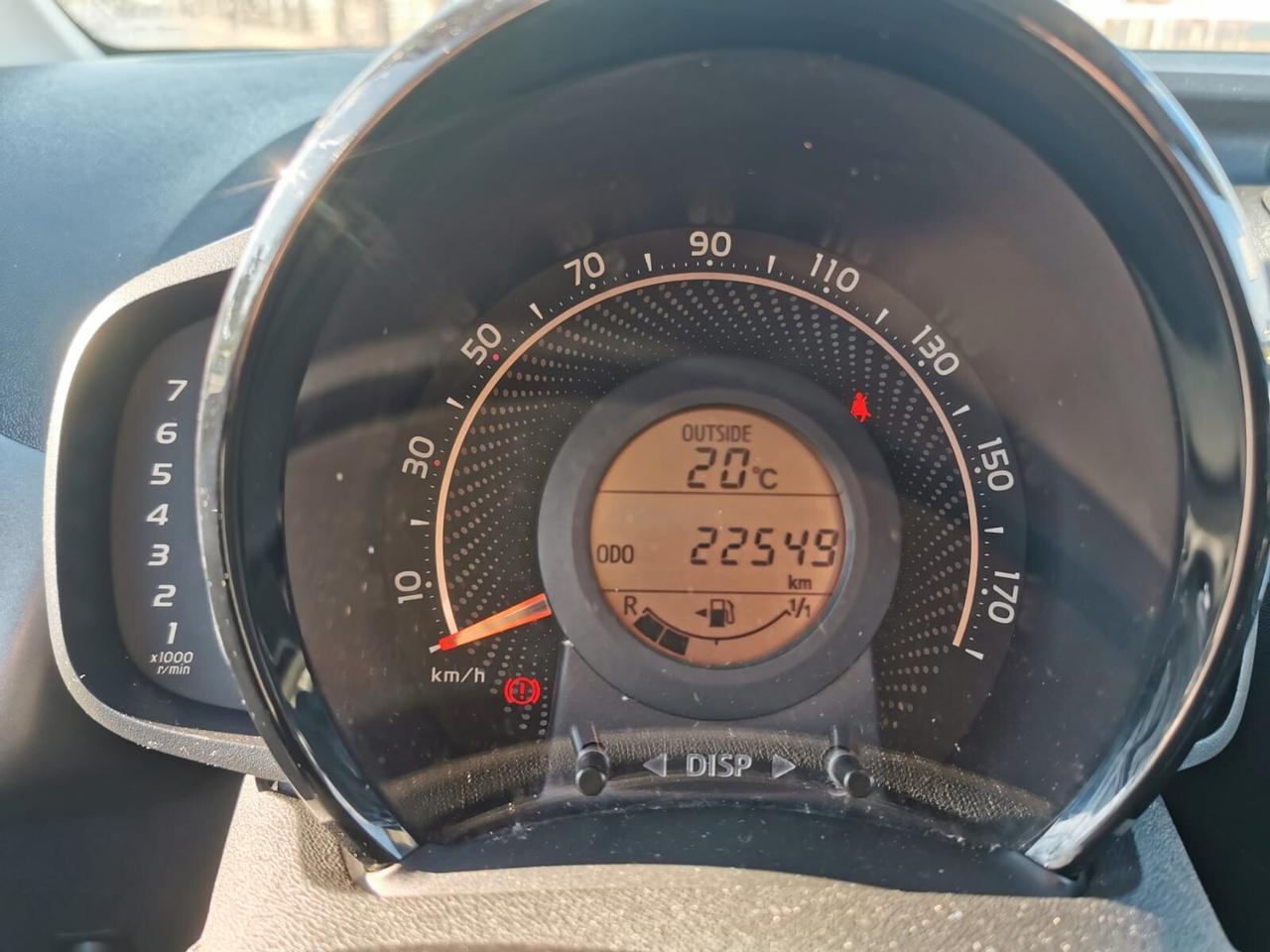 Toyota Aygo Connect 1.0 72 CV 5P x-cool 12/2020