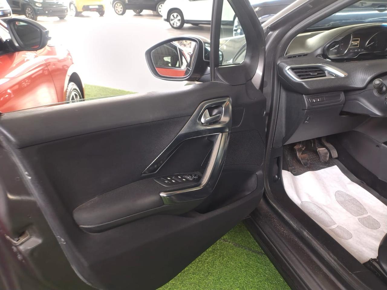 Peugeot 2008 PureTech 82 ETG5 S&S Allure