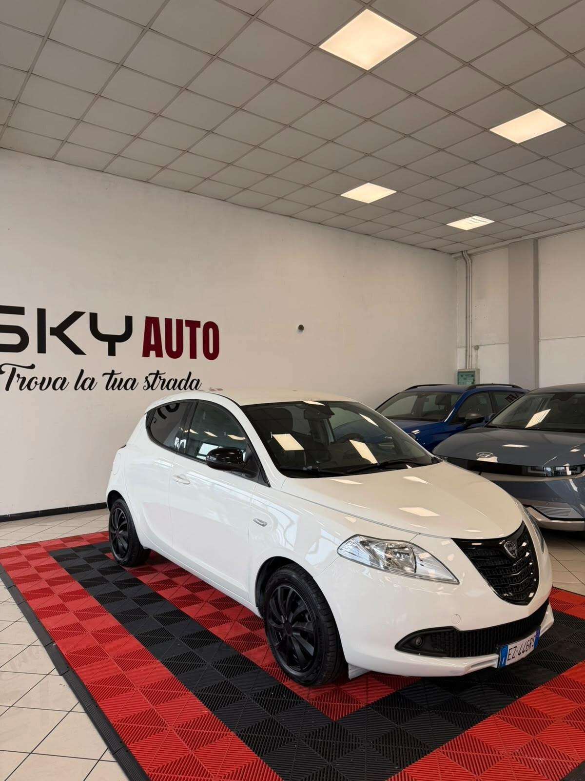 Lancia Ypsilon 1.2 69 CV 5 porte GPL Ecochic Gold