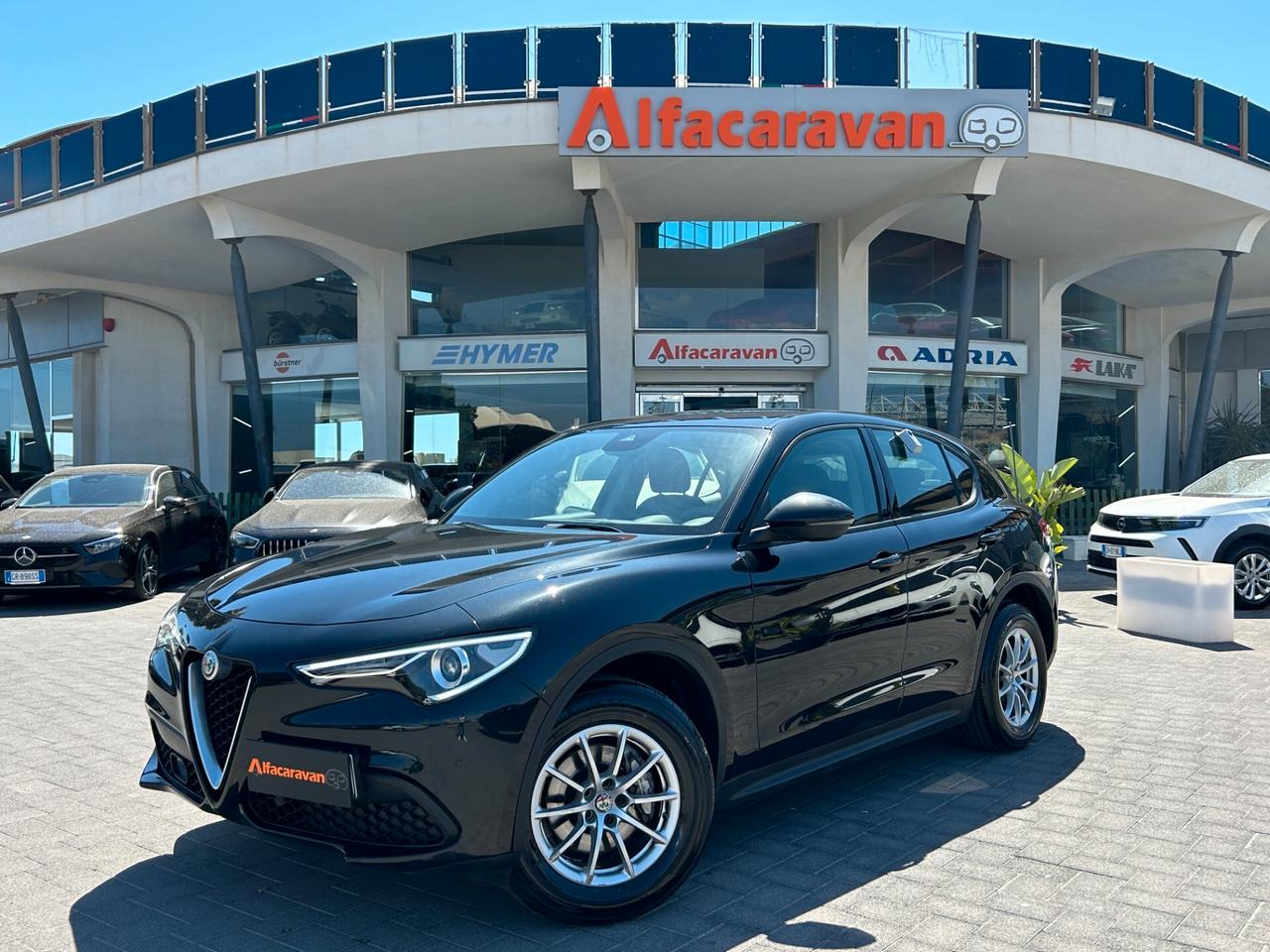 Alfa Romeo Stelvio 2.2 t Business Q4 190cv auto my19