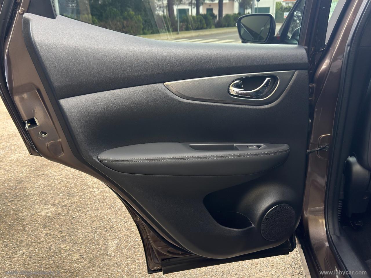 NISSAN Qashqai 1.6 dCi 2WD XTronic Tekna